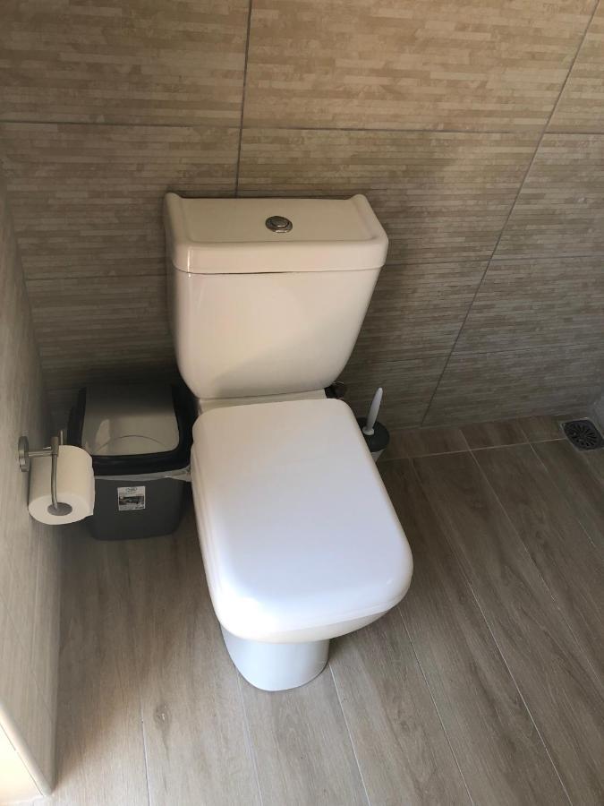 Converted Shed Studio & Garden Hanging Bed Pórto Ráfti Zewnętrze zdjęcie