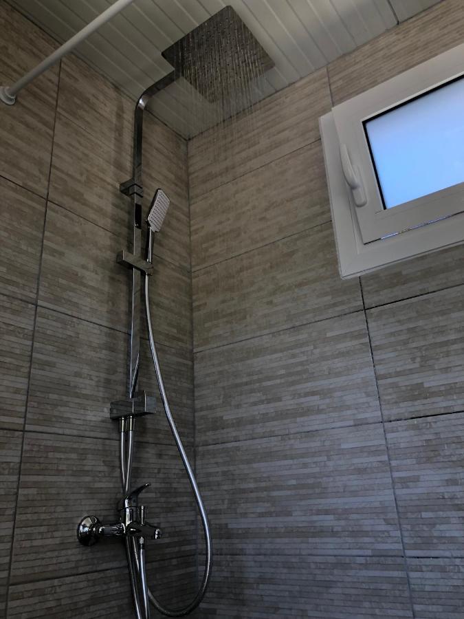 Converted Shed Studio & Garden Hanging Bed Pórto Ráfti Zewnętrze zdjęcie